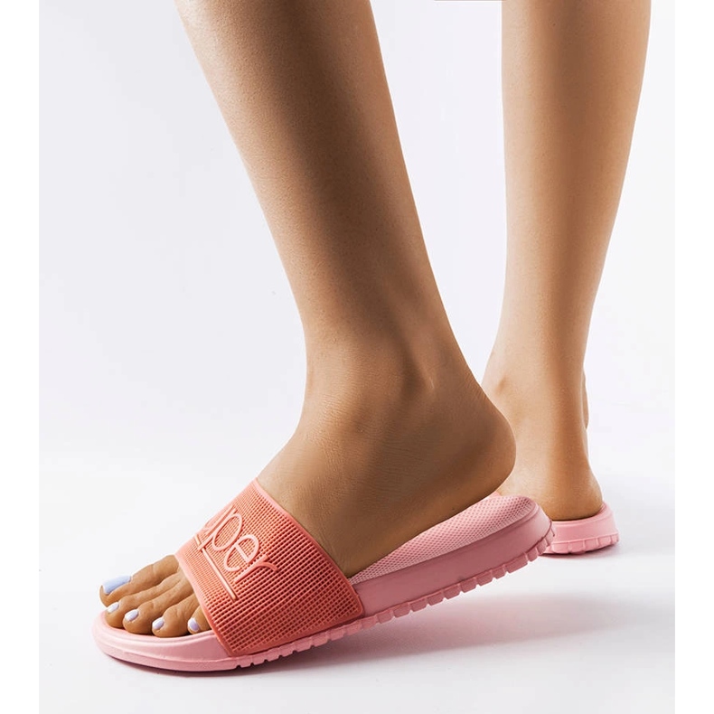 Rosa Gummipantoffeln von Azelio 1