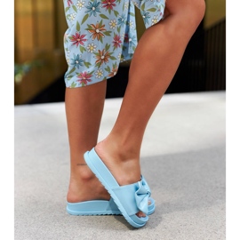 Blaue Slider mit Schleife von Servigliano 2