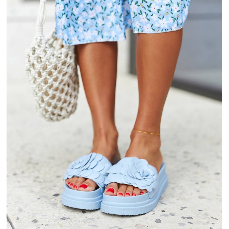 Blaue Plateausandalen von Mese 1