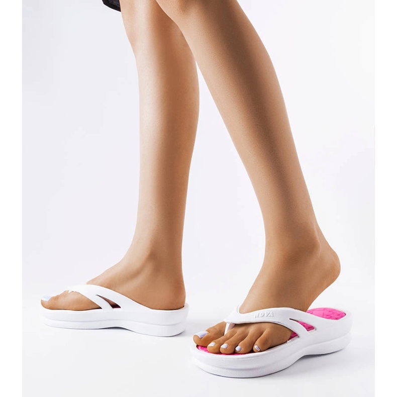 Isla hellweiße Flip-Flops 2