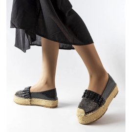 Schwarze Espadrilles mit Strasssteinen von Lauro 1