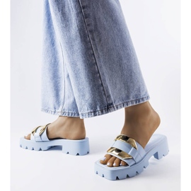 Blaue Slider mit klobiger Sohle von Provinc 2