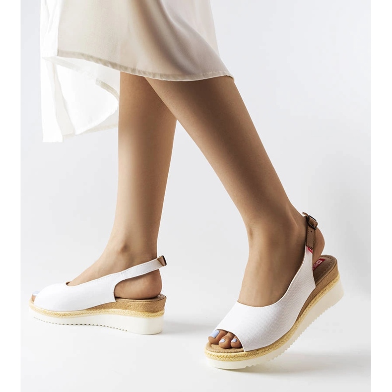 Weiße Big Star Keilsandaletten JJ276047 1