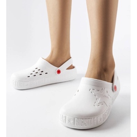 Weiße Hausschuhe Big Star II275003 1