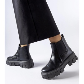 Schwarze, massive Petronio-Stiefeletten 1