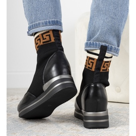 Sneakers mit Keilabsatz in Schwarz Wanda 1