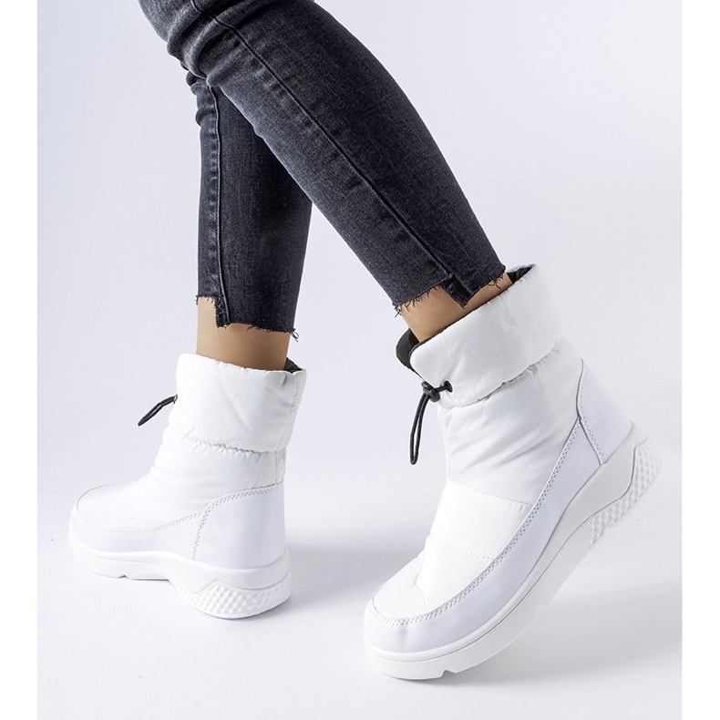 Weiße isolierte Schneestiefel für Damen von Jensen 1