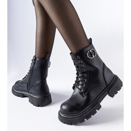 Schwarze isolierte Stiefel mit Broberg-Zirkonen 2
