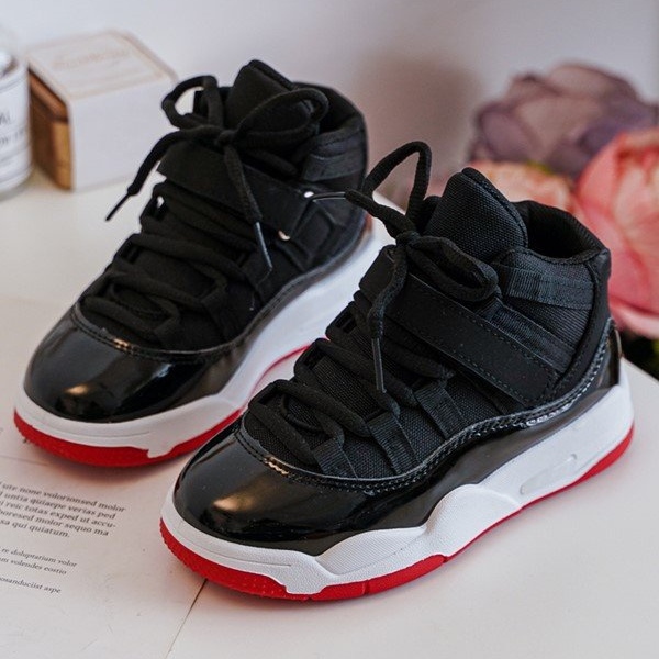 Sport-Schnürschuhe für Kinder in Schwarz und Rot Darina 1