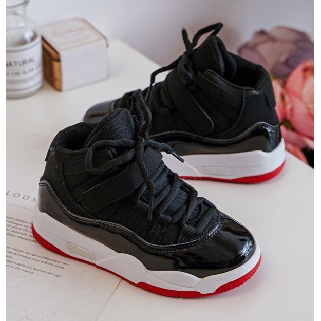 Sport-Schnürschuhe für Kinder in Schwarz und Rot Darina 2