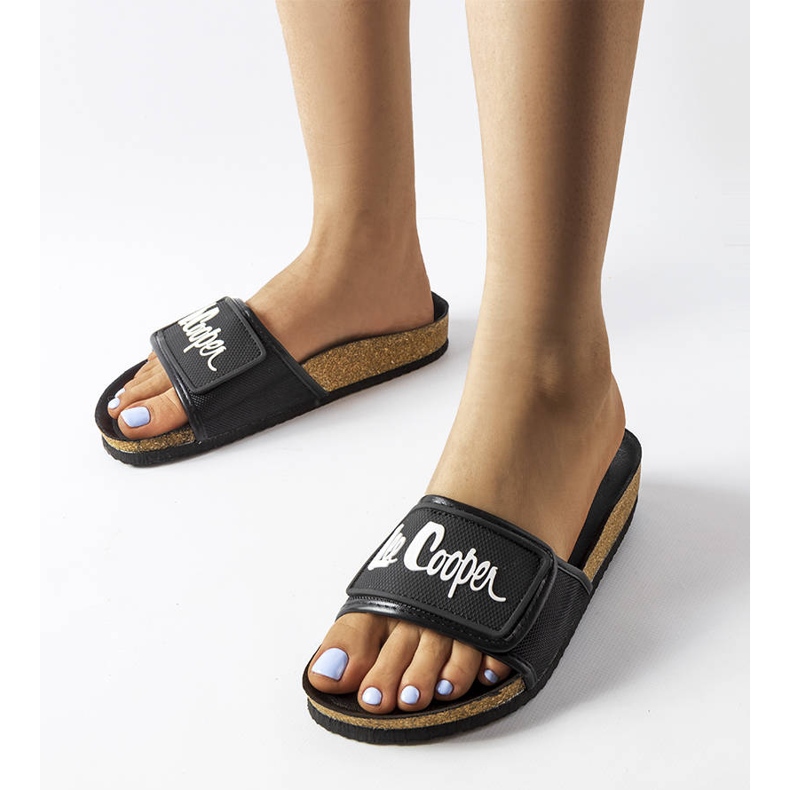 Lee Cooper LCW-22-35-1189L schwarze Hausschuhe 1