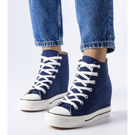 Marineblaue Keilsneaker 1