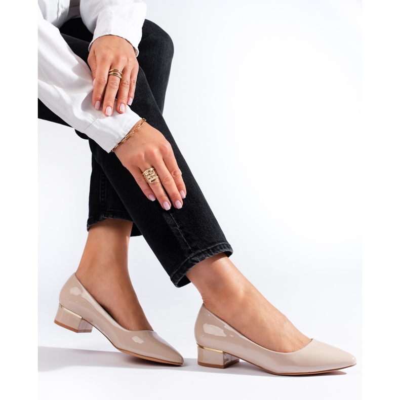 Goodin Klassische Pumps mit niedrigem Absatz beige 1