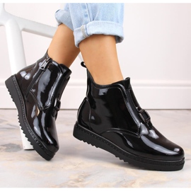 Flache, isolierte, schwarze Lackstiefel Vinceza 58148 für Damen 1