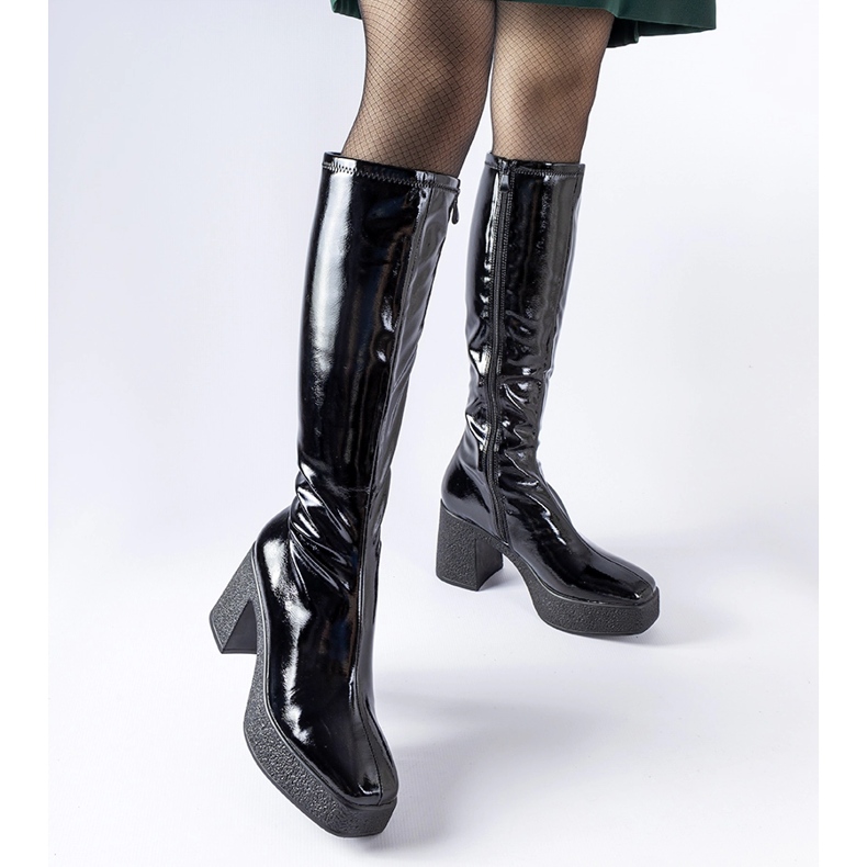 Inna Schwarze Fecteau-Lackstiefel mit hohem Absatz 1