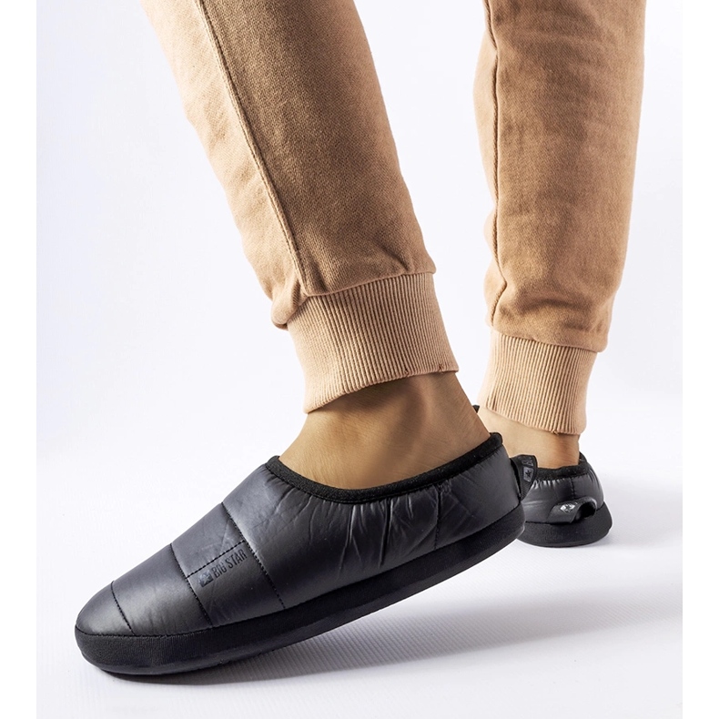 Schwarze isolierte Hausschuhe Big Star KK274604 1