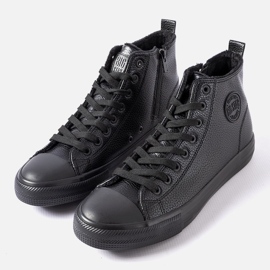 Schwarze isolierte Sneakers Big Star MM174012 1