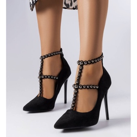 BM Schwarze Pins verziert mit einem Prunella-Streifen 1