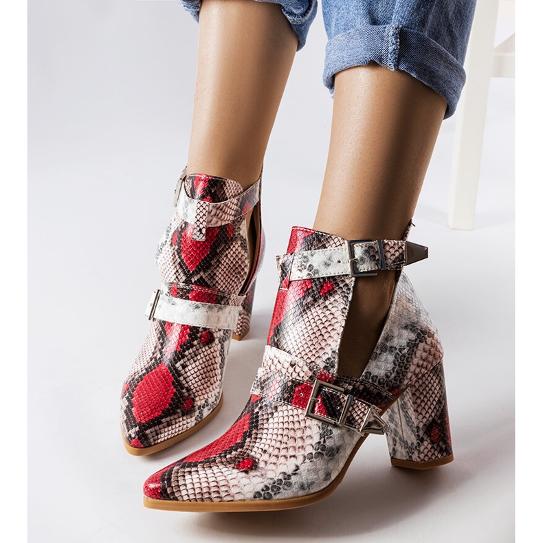 Weiße und rosa Damenstiefel von Itabi beige 1