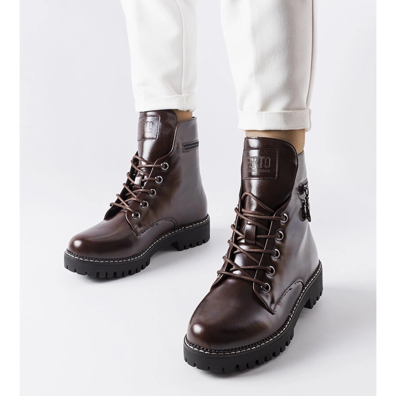 Eloisa braune Schnürarbeiter 1