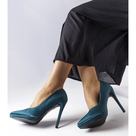 Dunkelgrüne Satinpumps von Silje 1