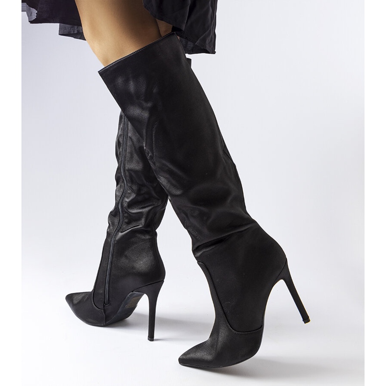 Schwarze High-Heel-Stiefel von Marlengo 1