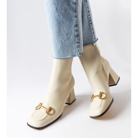 Beigefarbene Stiefel mit Blockabsatz von Castione 1