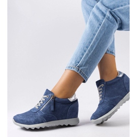 Inna Blaue Keilsneaker aus Wildleder von Raite 1