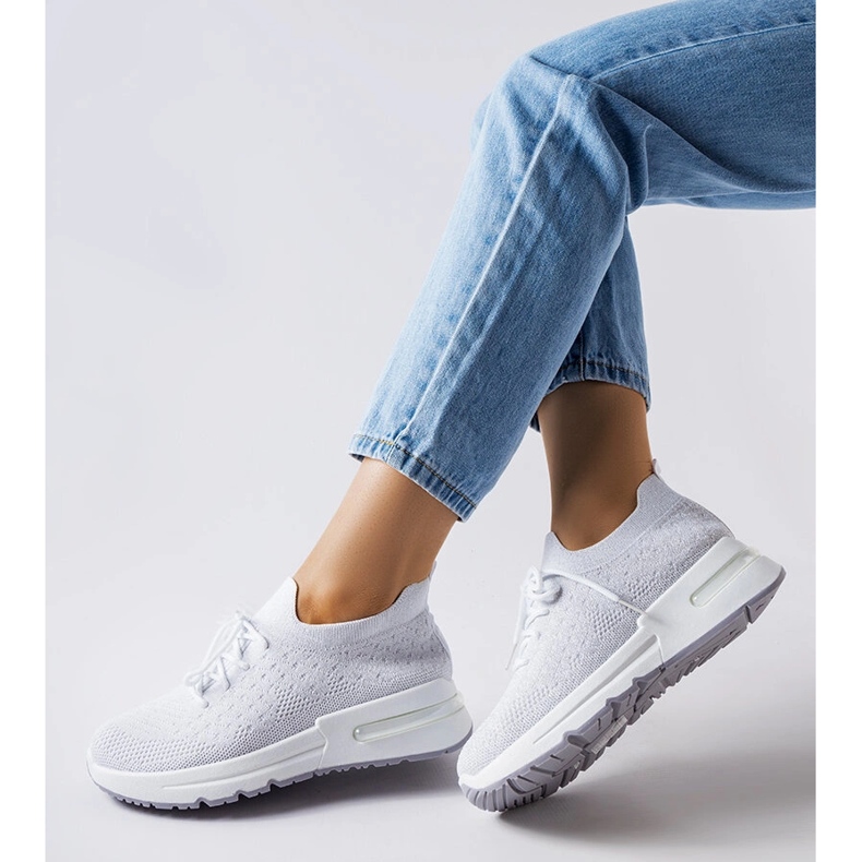 Inna Weiße Sneakers mit Silberfaden von Randolph 1