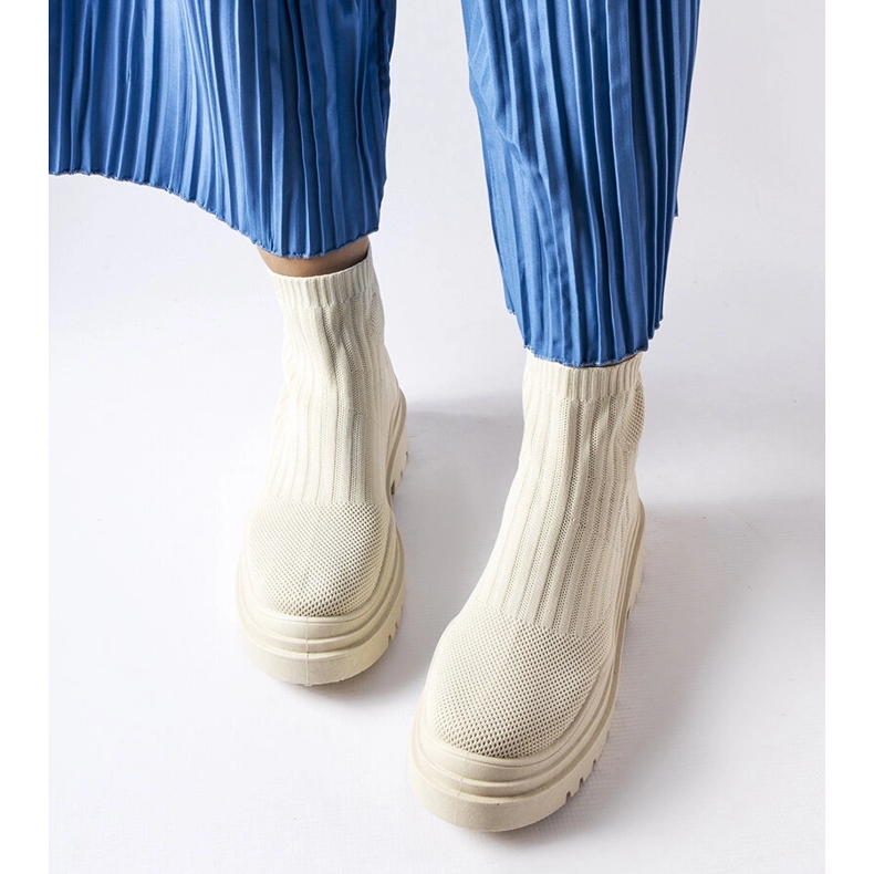 Marks beige High-Top-Sneaker 1