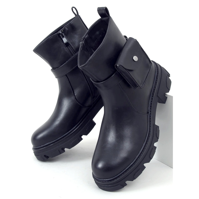 Martel Schwarze Stiefeletten mit abnehmbarer Tasche 1
