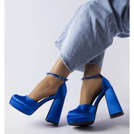 Blaue High-Heel-Pumps von Elida 1