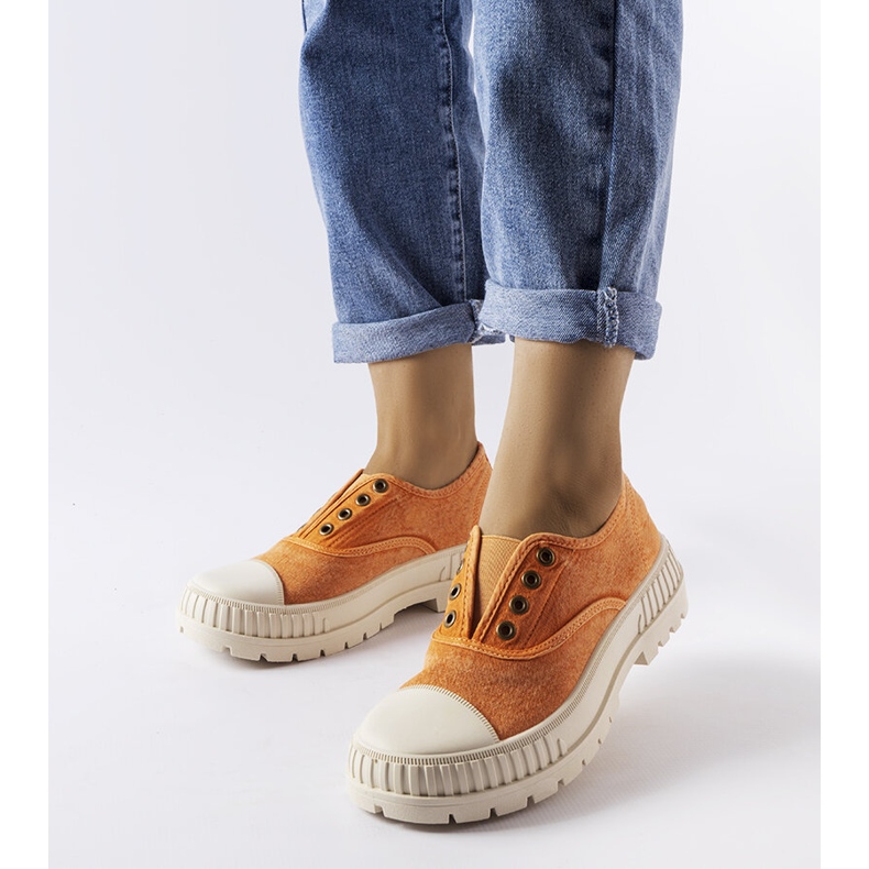 Orangefarbene Sneaker von Walton 1