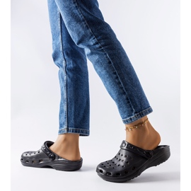 Schwarze geschlossene Hausschuhe aus Schaumstoff von Kleist 1