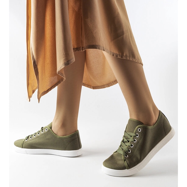 Grüne Textil-Sneaker von Razan 1