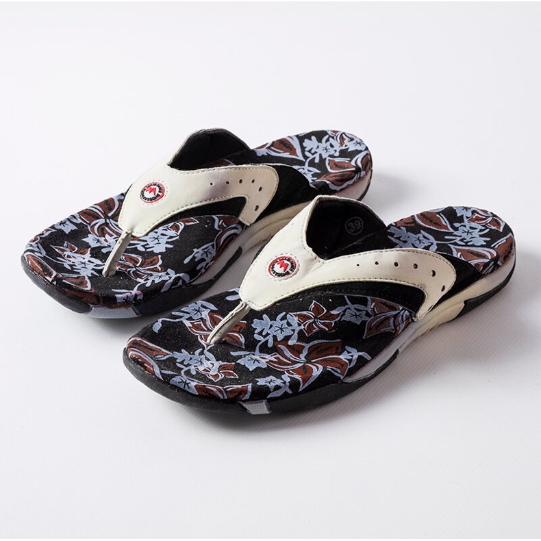 Suoma schwarze Textil-Flip-Flops mit Blumen 1