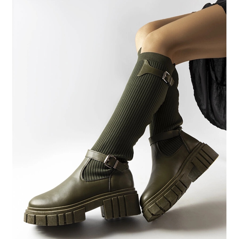 Grüne Stiefel mit flexiblem Obermaterial von Courcelle 1