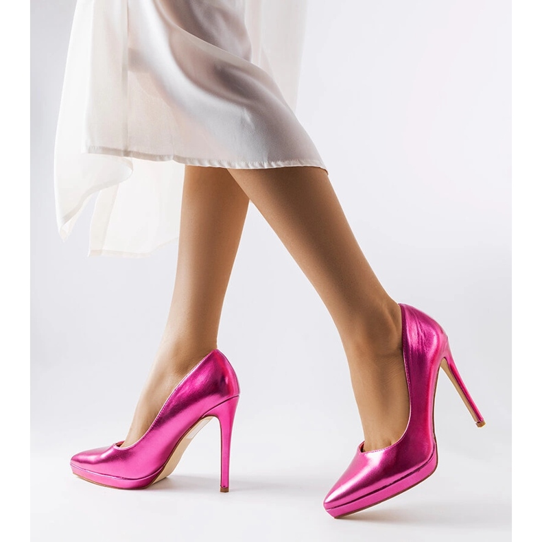 Kristins rosafarbene Spiegelabsätze 1