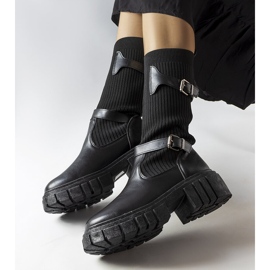 Schwarze, stylische Stiefel mit elastischem Obermaterial von Ida 1