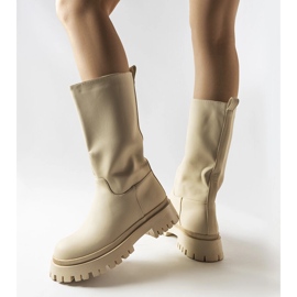 Hollie beige matte Stiefel 1