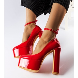 Rote Lack-High-Heel-Pumps von Colle 2