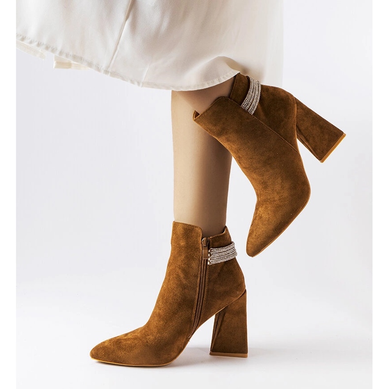 Braune Stiefeletten mit Zirkonen von Liviana 1