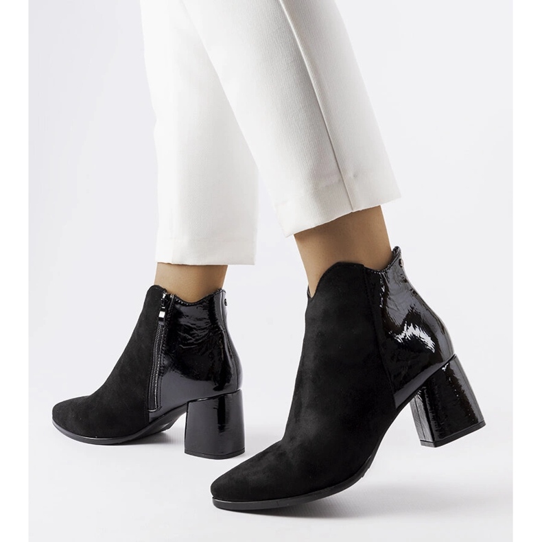 Riia schwarze isolierte Öko-Wildlederstiefel 1