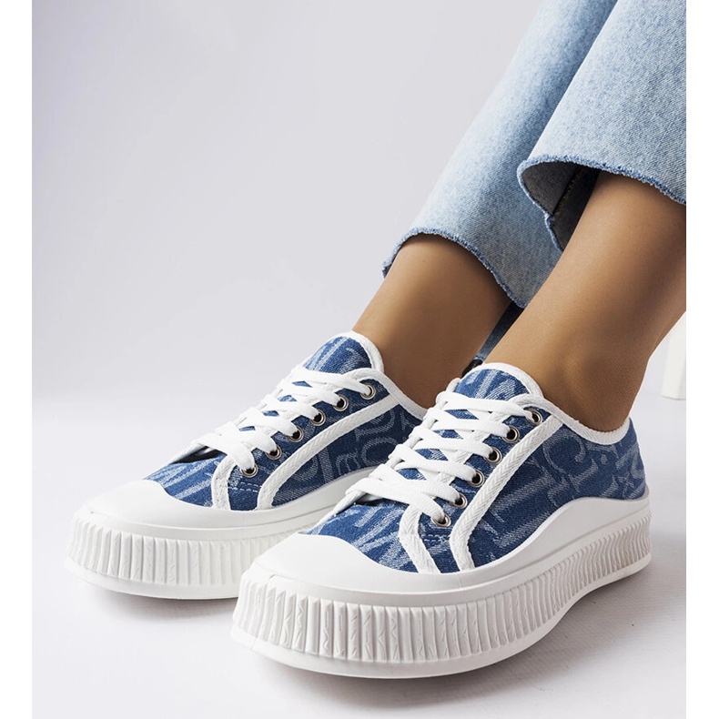 Marineblaue Plateau-Sneaker von Alfianello 1