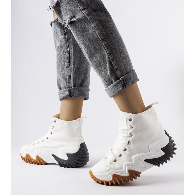 Weiße Sport-Sneaker mit dicker Sohle von Toro 2