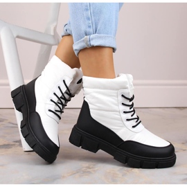 Isolierte Damen-Schneestiefel zum Schnüren, weiß, T.Sokolski Z23-389 1