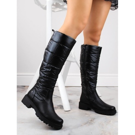 Gesteppte, isolierte schwarze Damenstiefel T.Sokolski Z23-385 2
