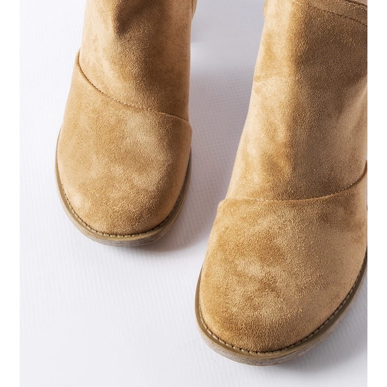 Beige Stiefeletten mit Ausschnitten Artemisia 1