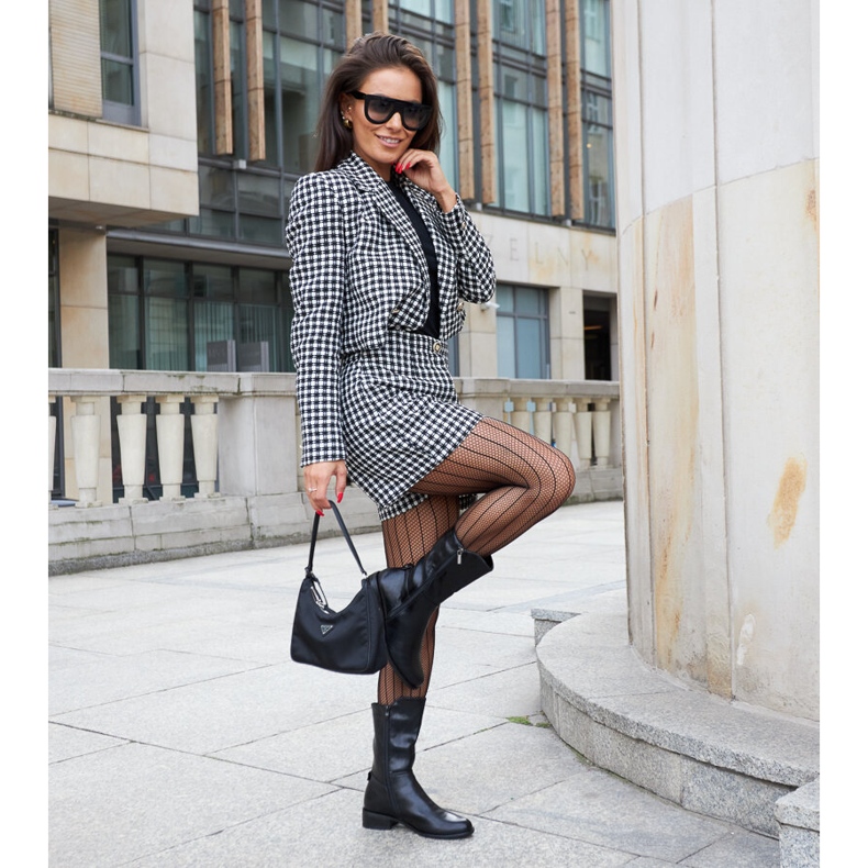 Schwarze isolierte hohe Stiefel von Mayonga 1