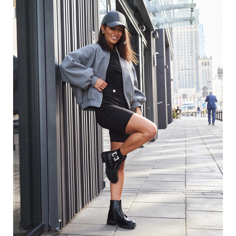 Inna Schwarze Arbeiterschuhe mit dekorativen Guevara-Zirkonen 1